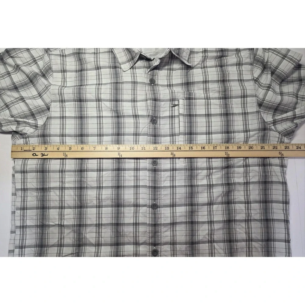 The‎ North Face Mens Button Front Shirt Gray Plaid Pocket Short Sleeve Vented L